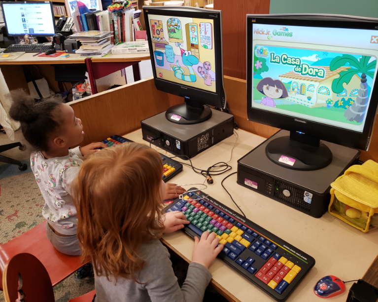 Preschool clearance computer desk
